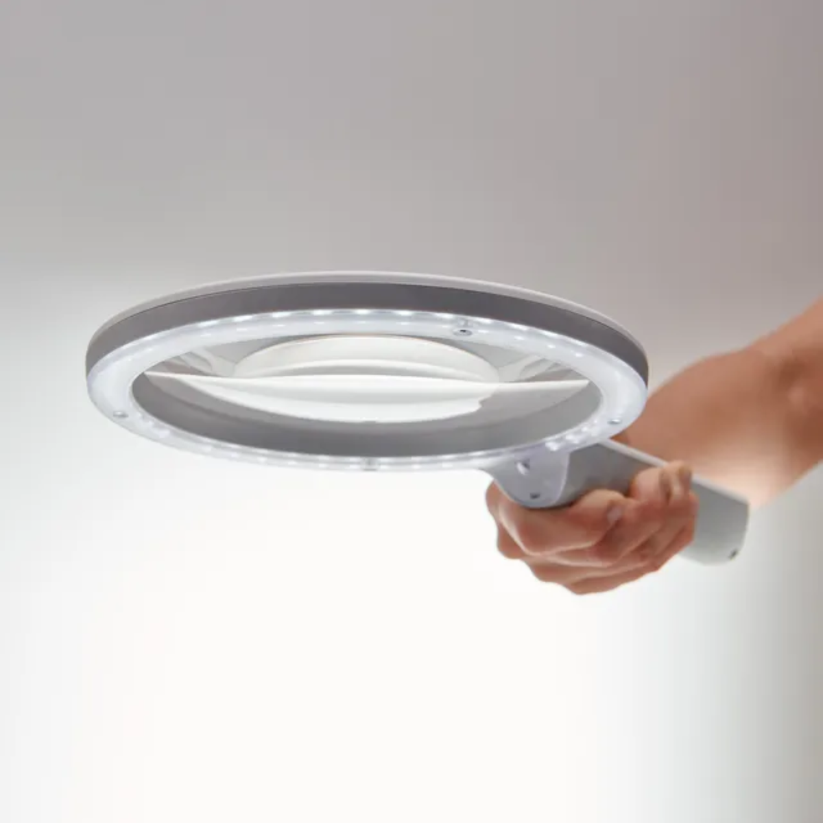 Lampe Loupe à main Opticlux Hand - Ø 160 mm - Avec ou sans station de charge - Waldmann